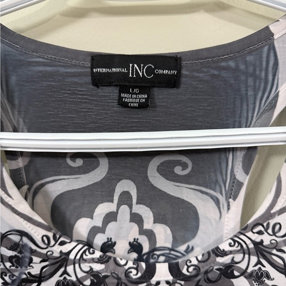 INC International Concepts Women's Black and White Tank Top - Picture 4 of 4